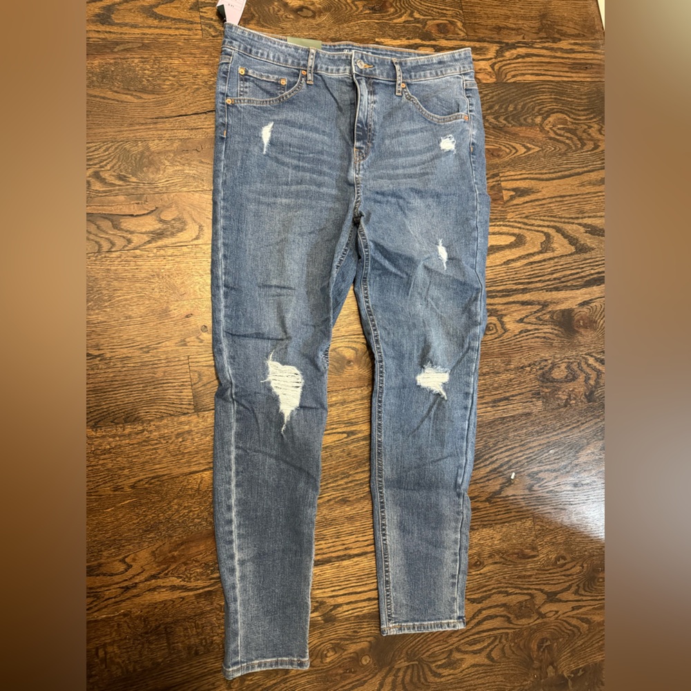 Universal Thread High Rise Skinny Jeans